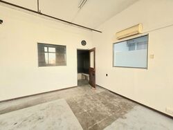 Yi Xiu Factory Building (D14), Warehouse #629190281